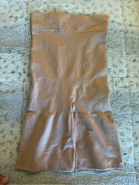 Victoria's Secret Nude/Tan High-Waist Shaping Skirt
